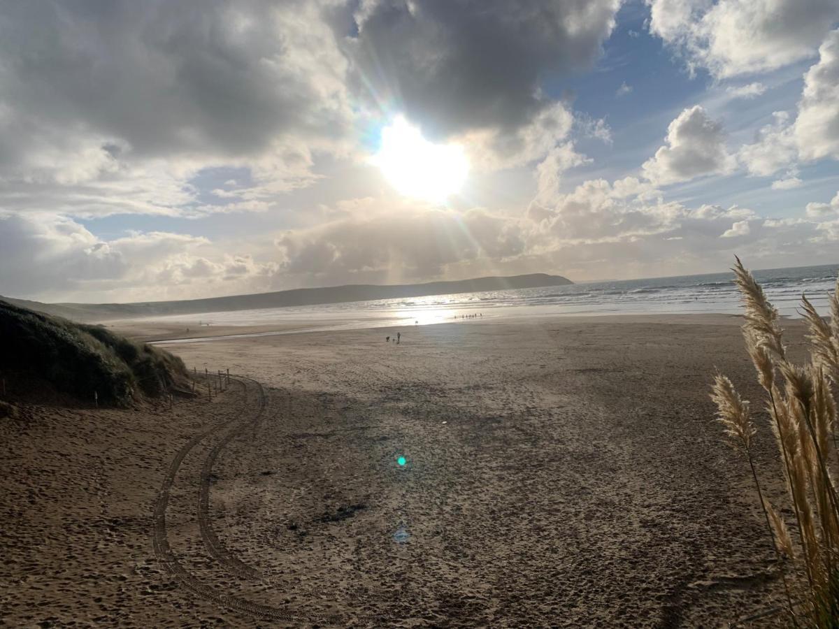 2 Woolacombe West - Luxury Apartment At Byron Woolacombe, Only 4 Minute Walk To Woolacombe Beach! Kültér fotó